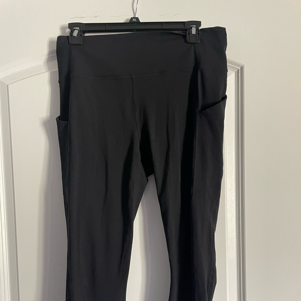 fabletics workout leggings with pockets